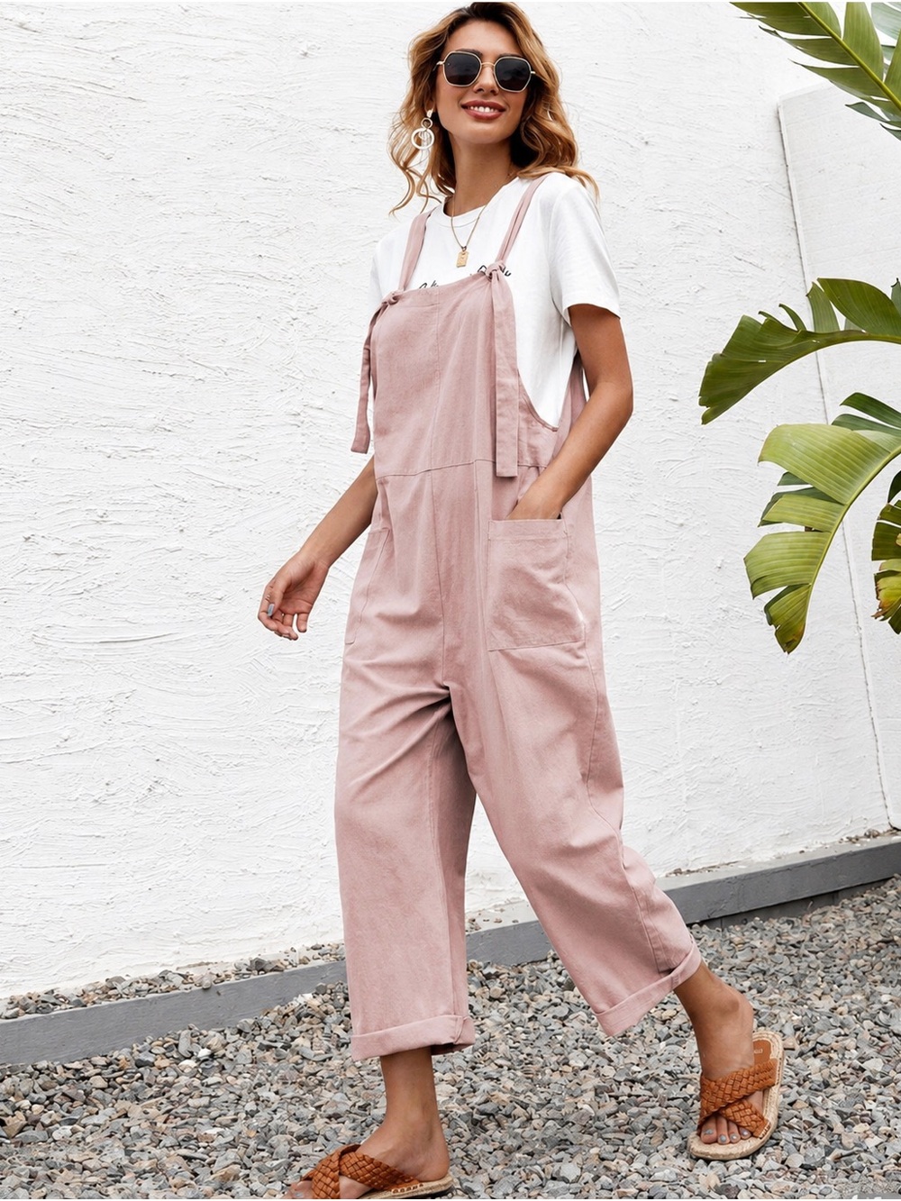 SHEIN LUNE Baby Pink Tie Strap Overalls Jumpsuit Size Medium (6)